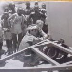 Les mécanos à l'oeuvre Les mécanos à l'oeuvre