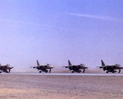 4 Jaguar au décollage 4 Jaguar au décollage