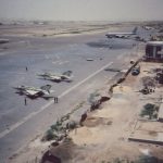 2 MIG 21 sur le parking de l'aéroport ! 2 MIG 21 sur le parking de l'aéroport !