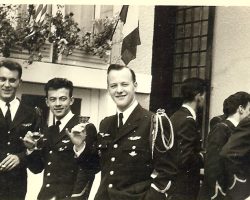 Mourey-Lenestour et moi (Hartman) ; plus à droite, j'identifie,Testé et Sanson 1954-Mourey-Lenestour et moi (Hartman) ; plus à droite, j'identifie,Testé et Sanson