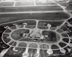 1/11 L'escadron vu d'en haut 1/11 L'escadron vu d'en haut