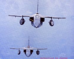 6J vue de face 6J vue de face