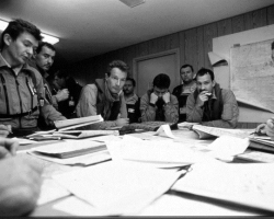 Pendant le briefing Pendant le briefing