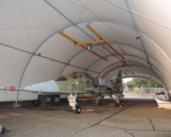 Comme un Jaguar sans aile Comme un Jaguar sans aile