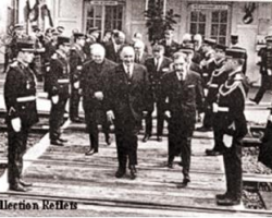 Arrivée et accueil en gare de Toul du président Georges Pompidou Arrivée et accueil en gare de Toul du président Georges Pompidou