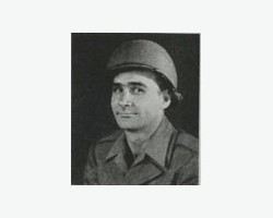 First Sergeant Lawson D. Robinson
Dit "Robby" né à Palestine dans le Texas.
Formation de base Camp Roberts First Sergeant Lawson D. Robinson Dit "Robby" né à Palestine dans le Texas. Formation de base Camp Roberts