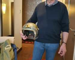 Suite à "Avis de recherche" le casque a retrouvé son propriétaire Suite à "Avis de recherche" le casque a retrouvé son propriétaire
