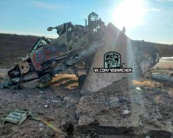 Le « 42 bleu » a été brisé en deux par l’impact.