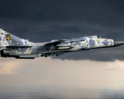 Le Su-24M « 20 blanc » de la 7e BrTA sera abattu dans les lignes russes au cours de la contre-attaque ukrainienne sur Hostomel.