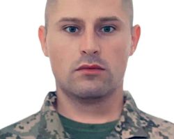 Cne Oleksandr Korpan (8 mars 1994-2 mars 2022).