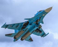 Le Soukhoï Su-34 est le fer de lance des unités de bombardement tactique russes.