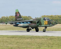 Le Su-25SM RF-90969 « 29 jaune » du 266e ChAP a été abattu le 7 mars 2022 dans le secteur de Boutcha. - 1