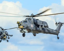 L’hélicoptère d’attaque russe Mi-28N (ici le RF-95315 « 05 blanc » de la 15e BrAA) est le pendant du Ka-52.