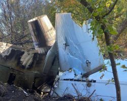 Les restes du Su-30SM RF-81773 « 62 rouge » abattu dans la région de Kharkiv le 15 mars 2022. - 2