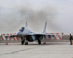 Le MiG-29 « 06 bleu » de la 204e BrTA photographié à Mykolayiv en février 2018.
