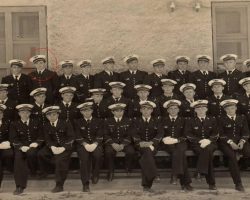 Au 1er rang, 1er à Gauche, - Marcel ALBERT- As du Normandie Niémen. Héros de l’Union Soviétique. Stage Chasse Istres Début 1939 – Morane 225 Stage Chasse Istres - Début 1939